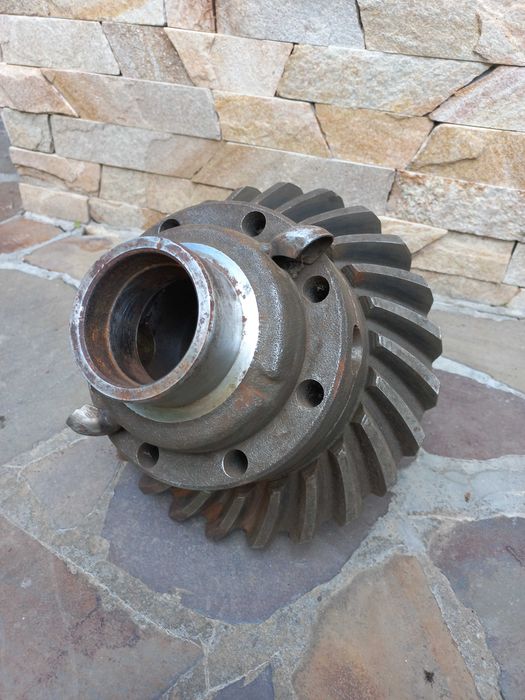 Шестерня   ведомая среднего моста МАЗ 24 зуба