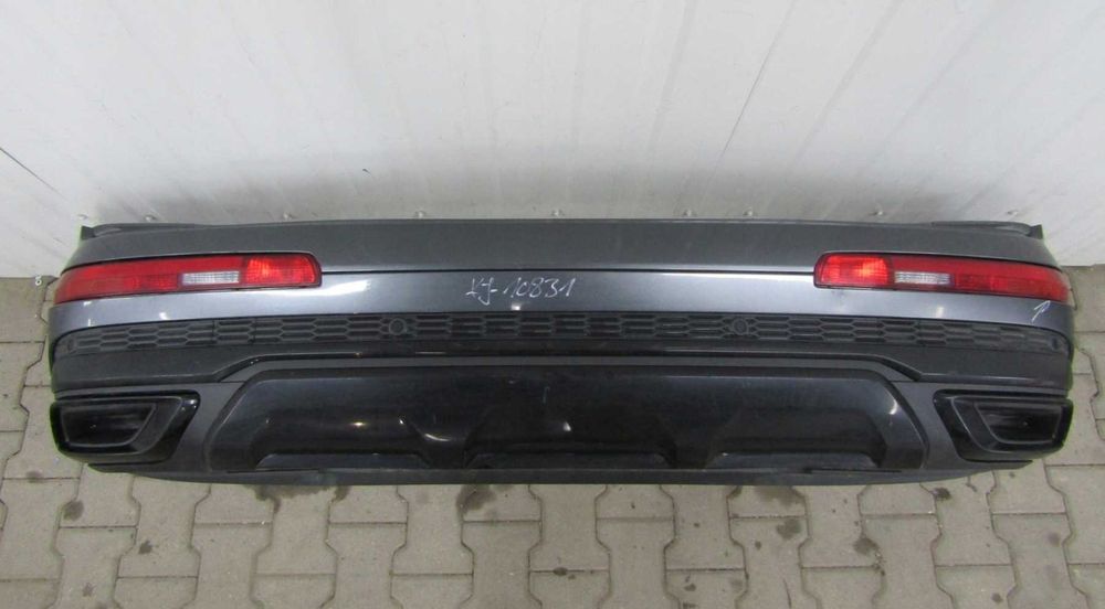 AUDI Q7 4M Бампер задній S-Line рестайл