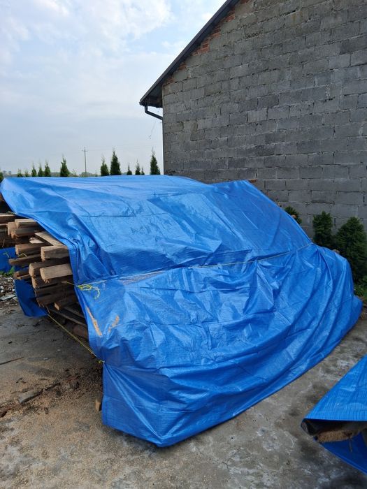 Drewno na opał suche z rozbiórki stodoły.