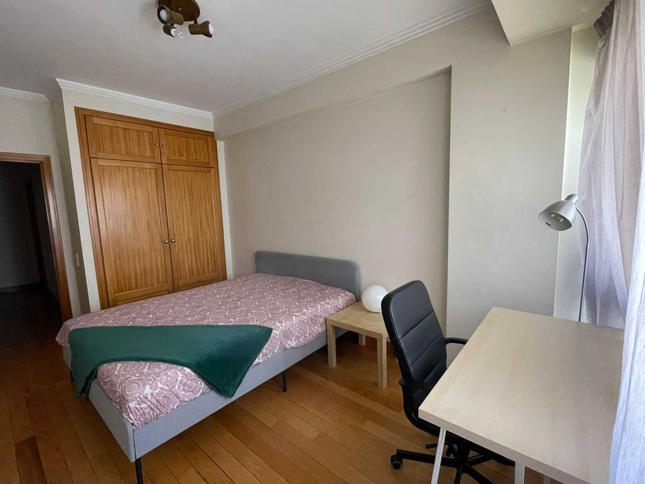 Quarto Individual em Lisboa - Telheiras - Lumiar – Despesas Incluídas e Recibos