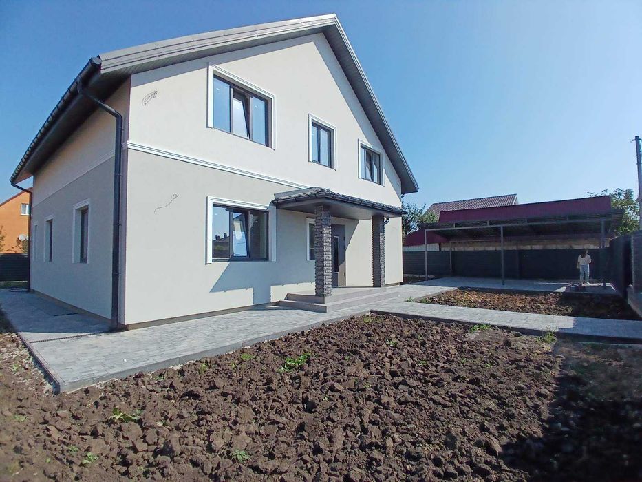 Продаж будинку с. Нове заг.пл. 188м.кв. 5 кімнат 6 соток