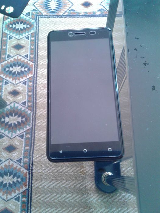 Telemóvel ZTE Just5 M503