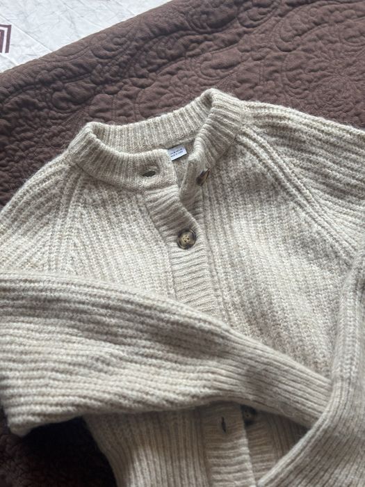 Вовняний светр ZARA