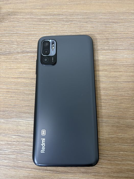 Смартфон Xiaomi Redmi Note 10