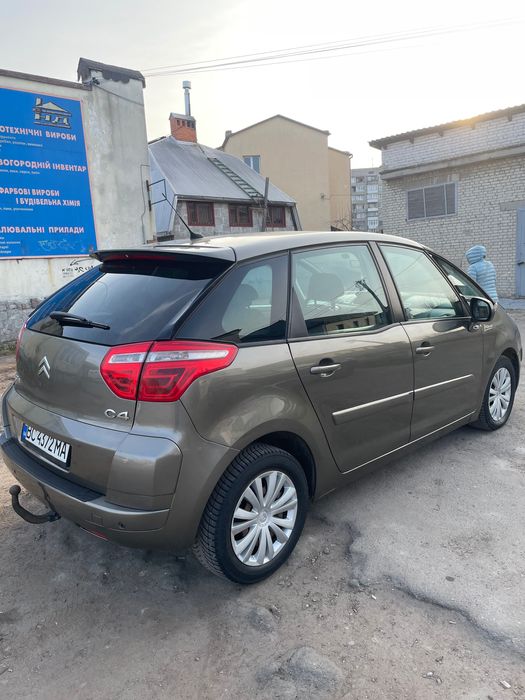 Продам терміново c4 Picasso в хорошому стані