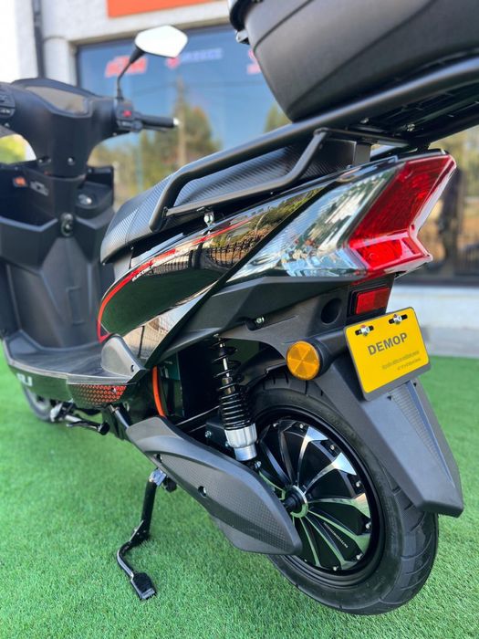 Motas/Scooters Eletricas