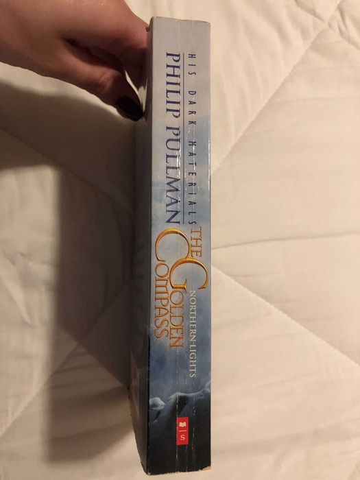 Livro The Golden Compass - Inglês