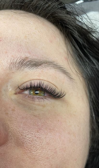 Przedluzanie rzęs - REDA