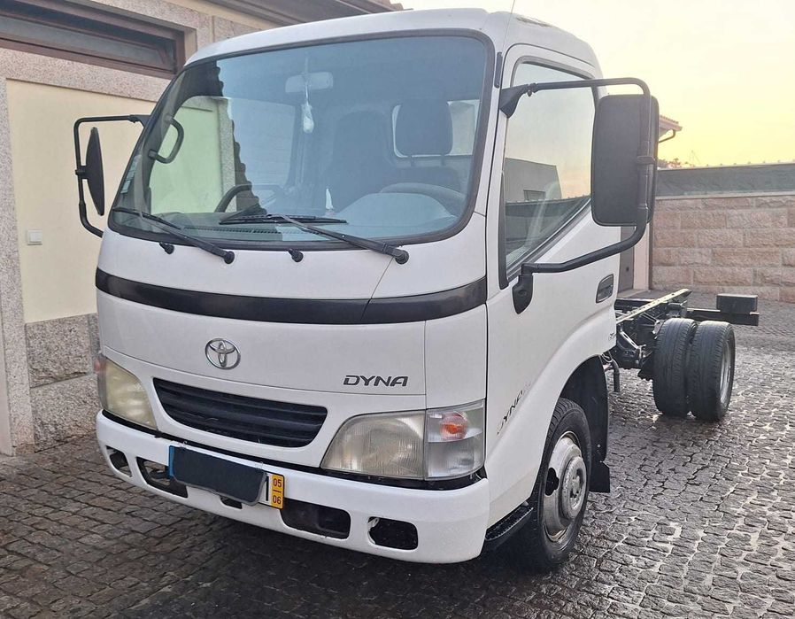 toyota dyna d4d chassis