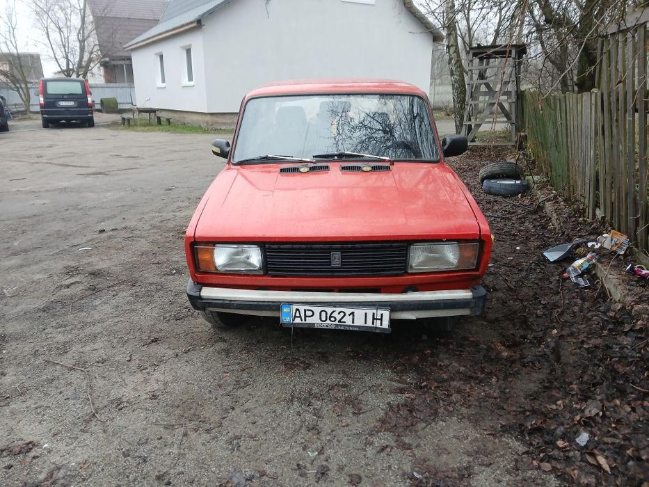 Ваз 2105 продам кузов ходова гарному  стані треба робити мотор