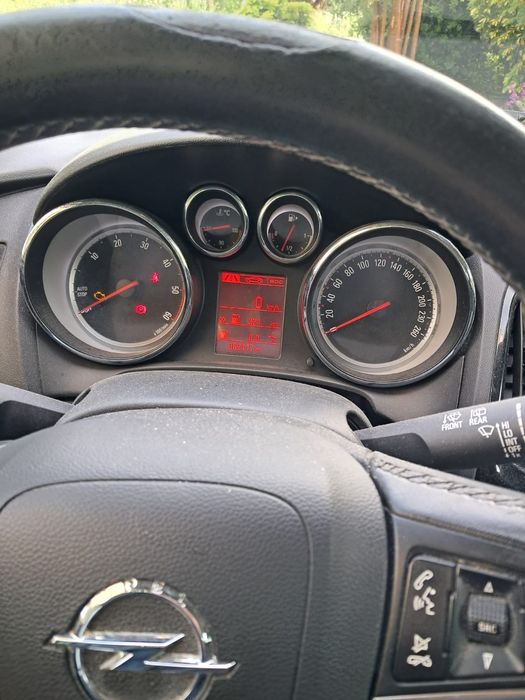 Vende se carro opel