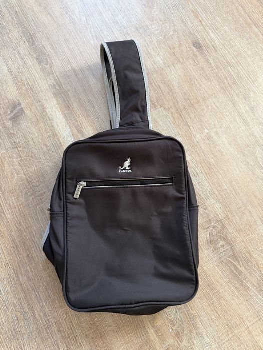Оригінальний рюкзак-слінг kangol / сумка через плече чорна нейлонова