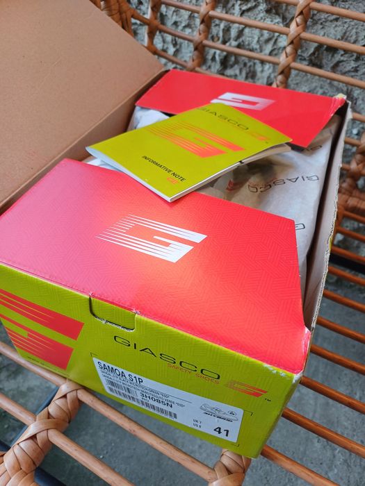 Buty ochronne bhp z blachą rozmiary 40/41 / Nowe