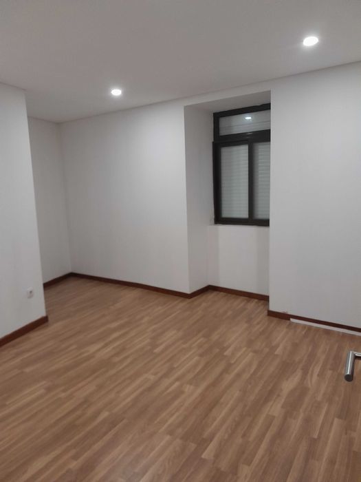 Arrenda-se T2 em Baguim do Monte