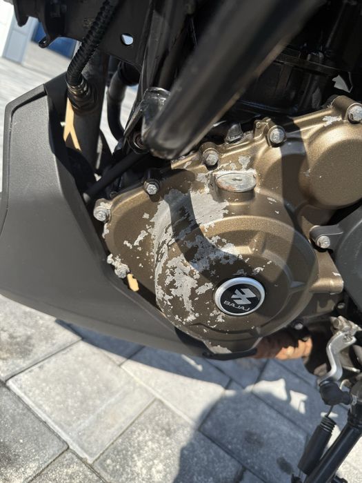 Bajaj Dominar 400 2017 року