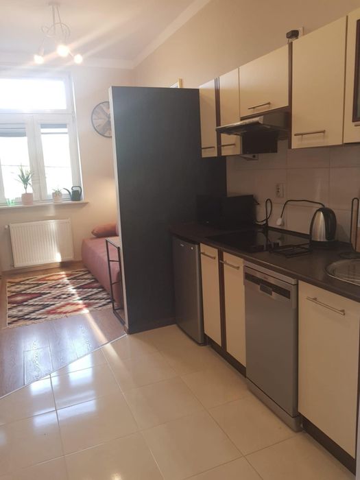 Dwa Pokoje- 26m² Do Wynajęcia.