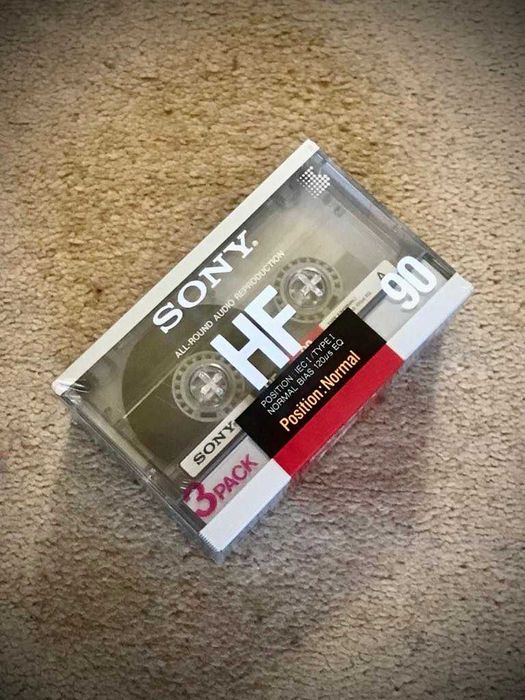 Касети Sony (3 штуки ) Нові