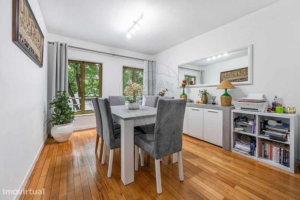 Apartamento T2 para venda em Creixomil