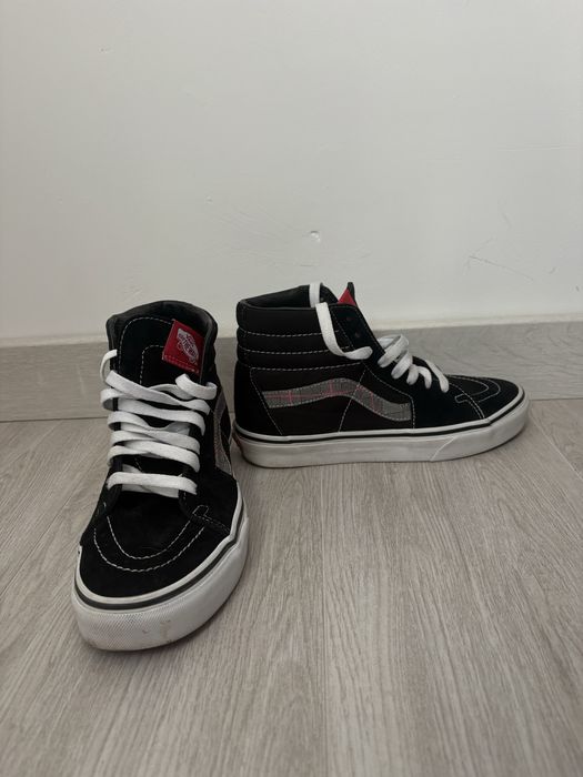 Vans Sk8-Hi  в хорошому стані 38 розмір