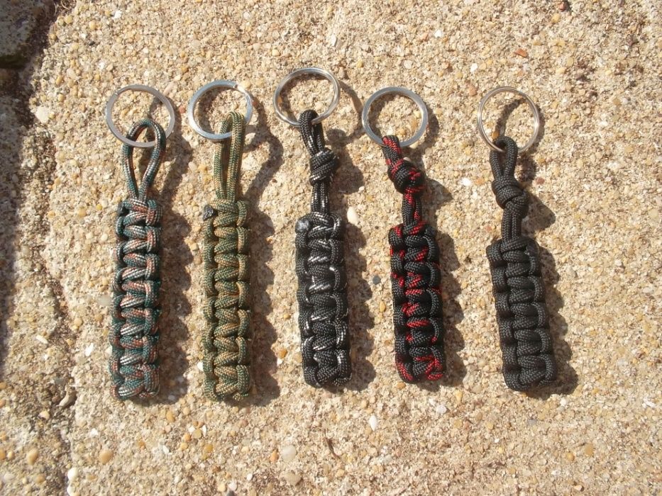 Porta-chaves em Paracord