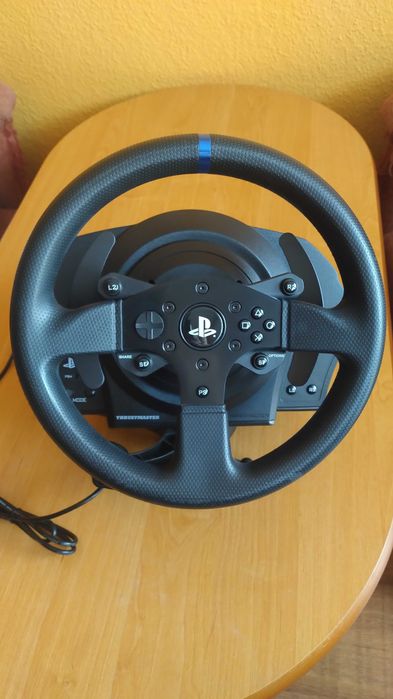 Kierownica Thrustmaster t300 RS