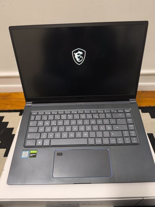 MSI PS63 Modern 8SC-086PT Intel Core i7-8565U/16GB/1TB SSD/15.6"