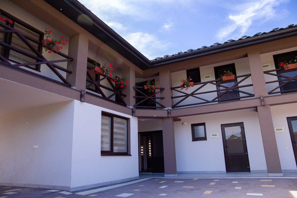 Оренда номерів в с.Велятино Садиба "Велятинський Затишок"