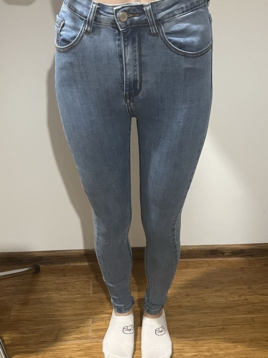 Spodnie jeansowe, legginsy