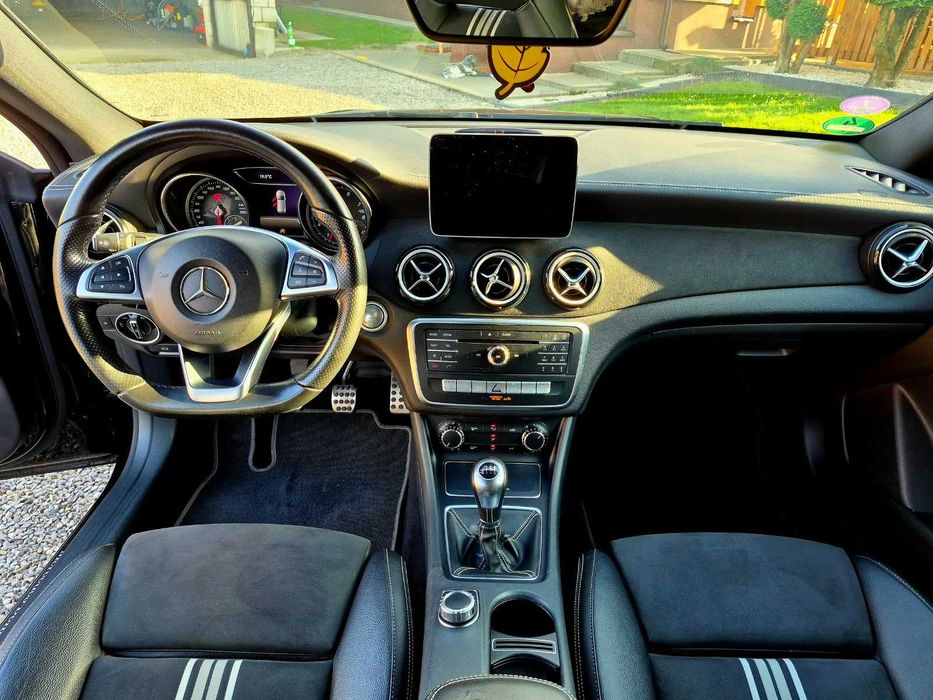 CLA 250 Shooting Brake 211 KM / MANUAL / WhiteArt Edition / AMG + Night / BEZWYPADKOWY / ORYGINALNY LAKIER