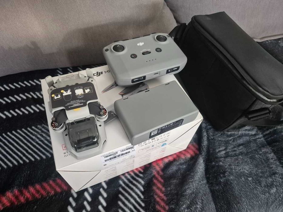 DJI mini 4K FLY MORE COMBO Na Gwarancji Praktycznie Nowy