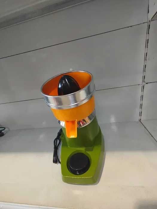 Espremedor de Sumos Elétrico - NOVO