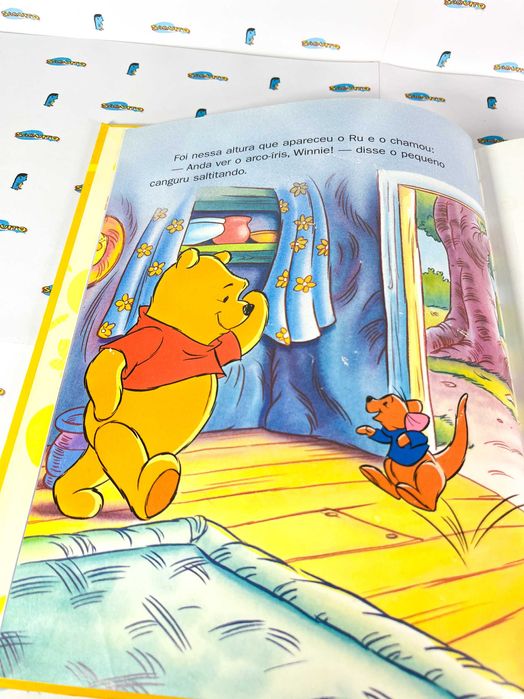 Livro Winnie The Pooh Amigos de Ouro