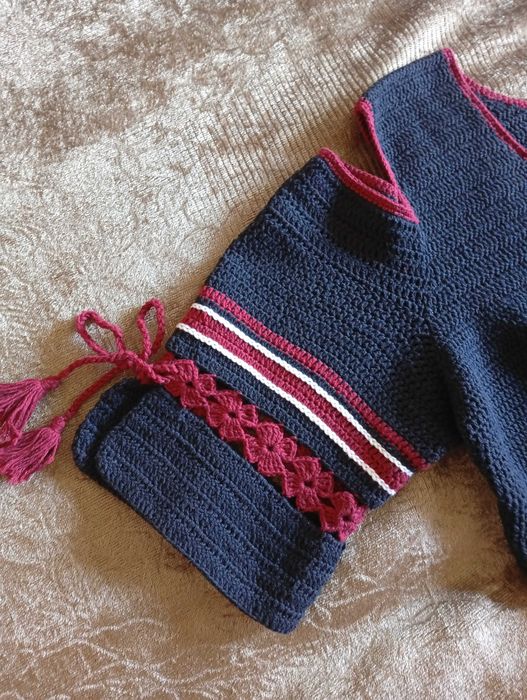 Вышиванка вязаная-платье