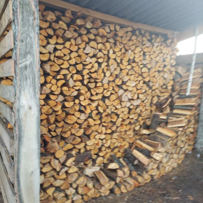 Дрова з доставкою