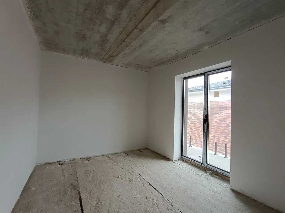 Дуплекс в закритому комплексі у с.Вовчинець