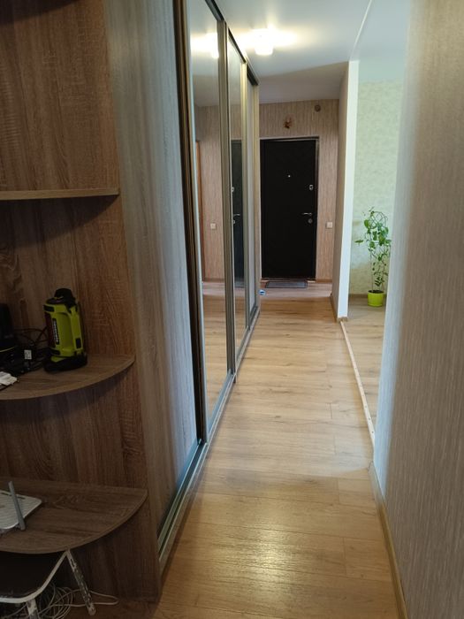Продам терміново 3кім.квартиру   бульвар Незалежності в Броварах.