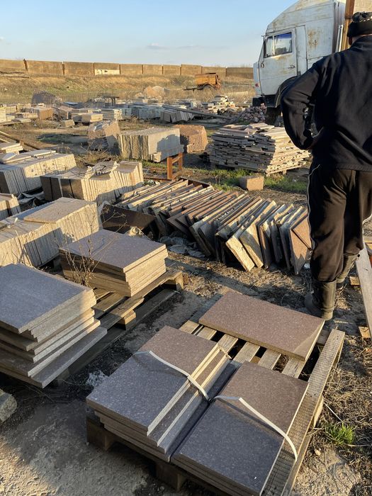 Плитка різного виду