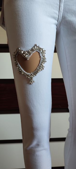 Spodnie jeansowe serduszko