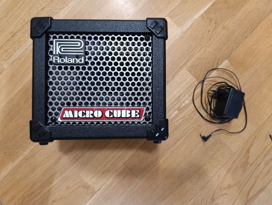 Roland MICROCUBE гітарний підсилювач