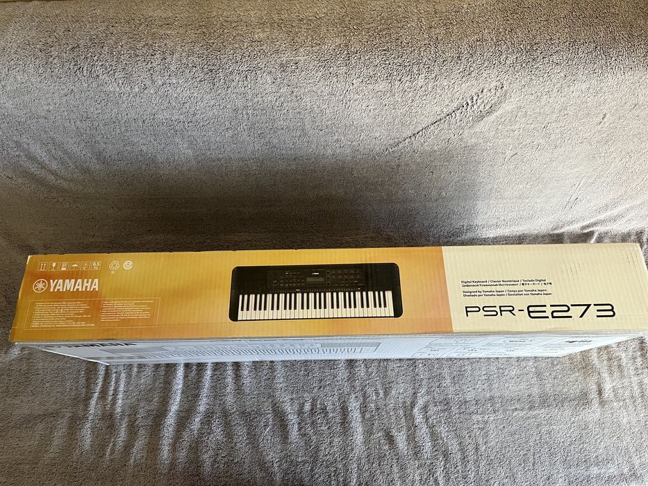 Цифровий синтезатор Yamaha PRS-E273
