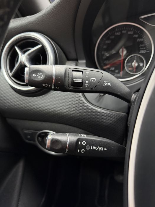 Mercedes-Benz A180 Facelift Urban Pack Night