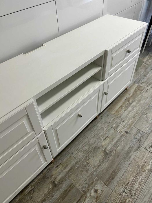 Movel TV Besta IKEA
