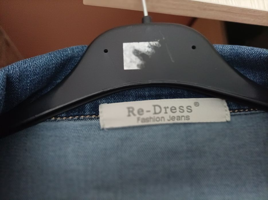 Krótka kurtka jeansowa Re-dress