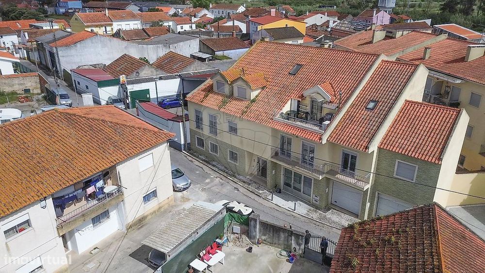 Apartamento T2 para venda — Valado dos Frades, Leiria