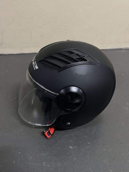 LS2 Capacete Moto - Airflow