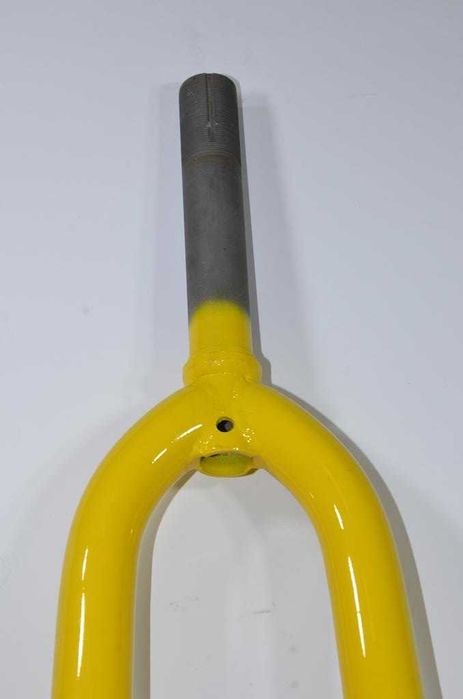 Widelec rowerowy mtb 1" 25,4 koło 24" stalowy solidny żółty piwot
