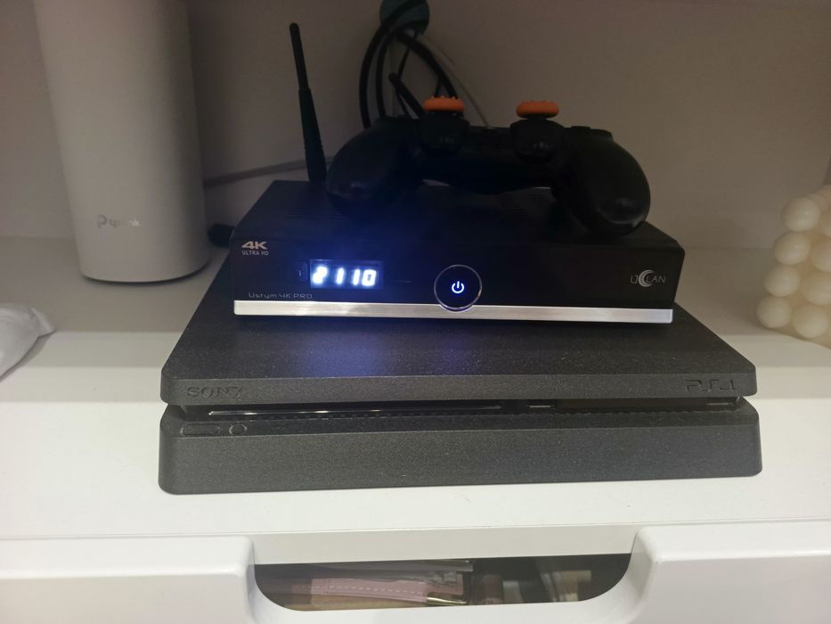 PlayStation 4 ..