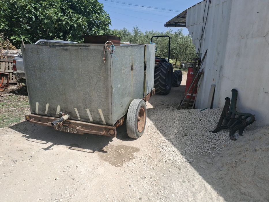 Reboque água 4000L