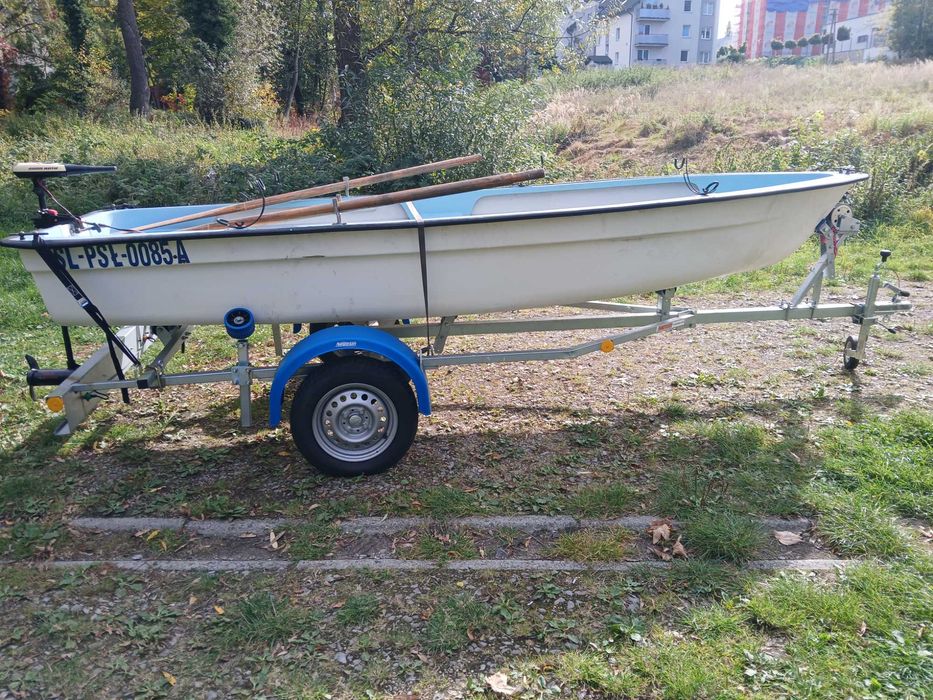 Łódka wędkarska 410 x 140, przyczepka, silnik el