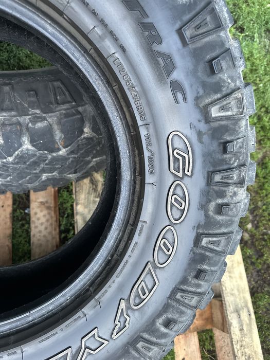 Шини болото 265/75 R16 резига на джип Р16